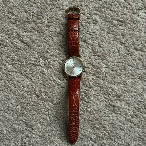 AKRIBROS XXVI womens‎ vintage genuine leather gold tone crystal adjustable watch